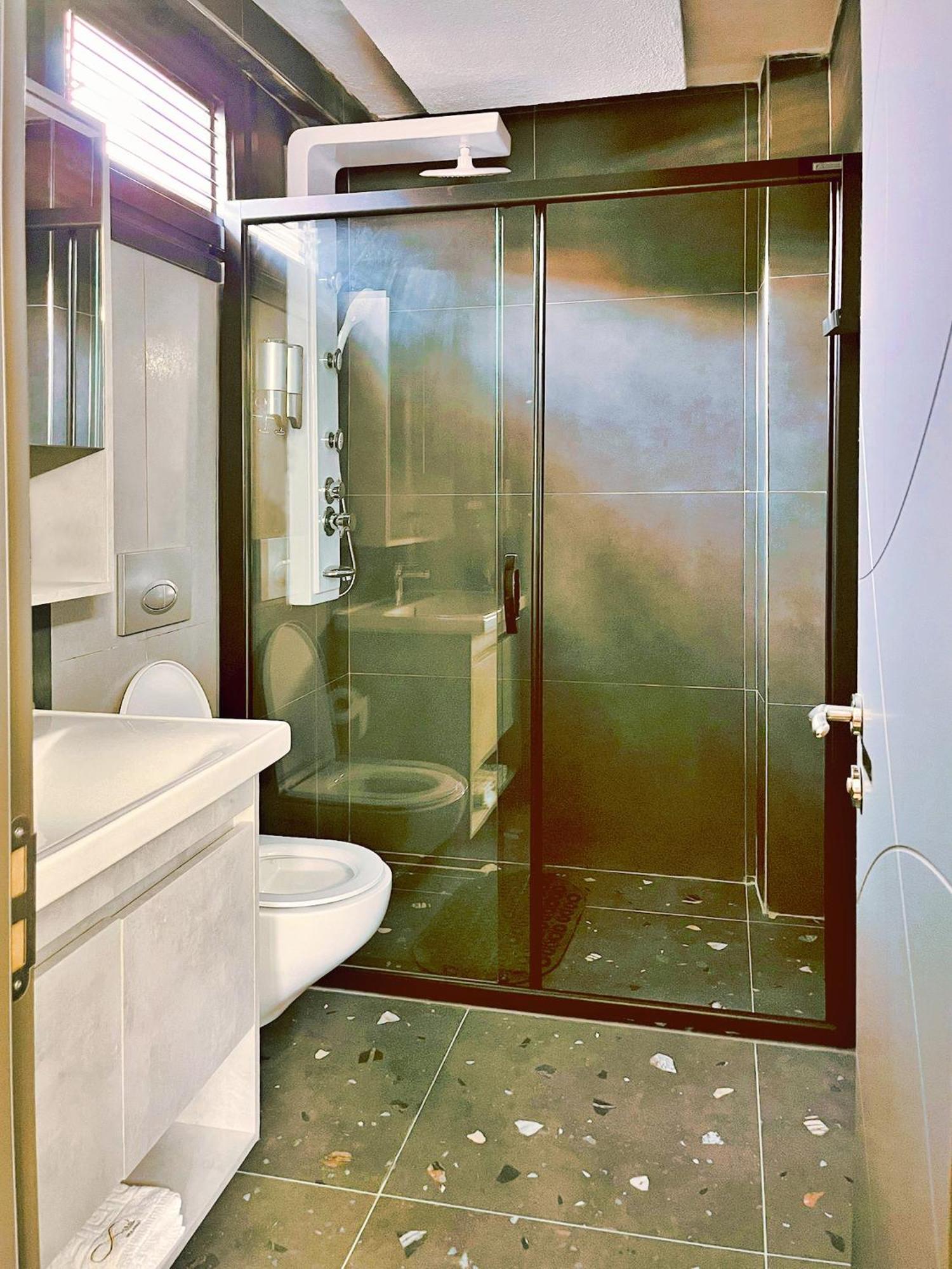 1314 Suite Hotel Istanbul Arnavutkoy Exterior photo